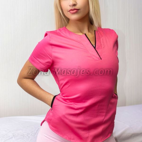 Hola me llamo Sofya, masajista profesional capacitada te ofrezco un buen masaje relajante, tantrico o sensitivo de pies a cabeza.
Cuento con consultorio en la zona de microcentro, con servicio de ducha y lugar climatizado super discreto.
Te invito a conocerme y que pasemos un momento único e inigualable 😉🥰✨